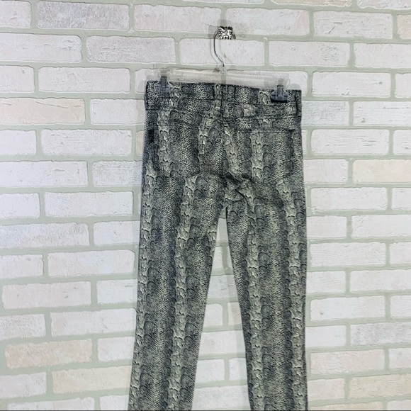 Paige Verdugo Ultra Skinny Jeans in Python Print Size 26 - Picture 8 of 11
